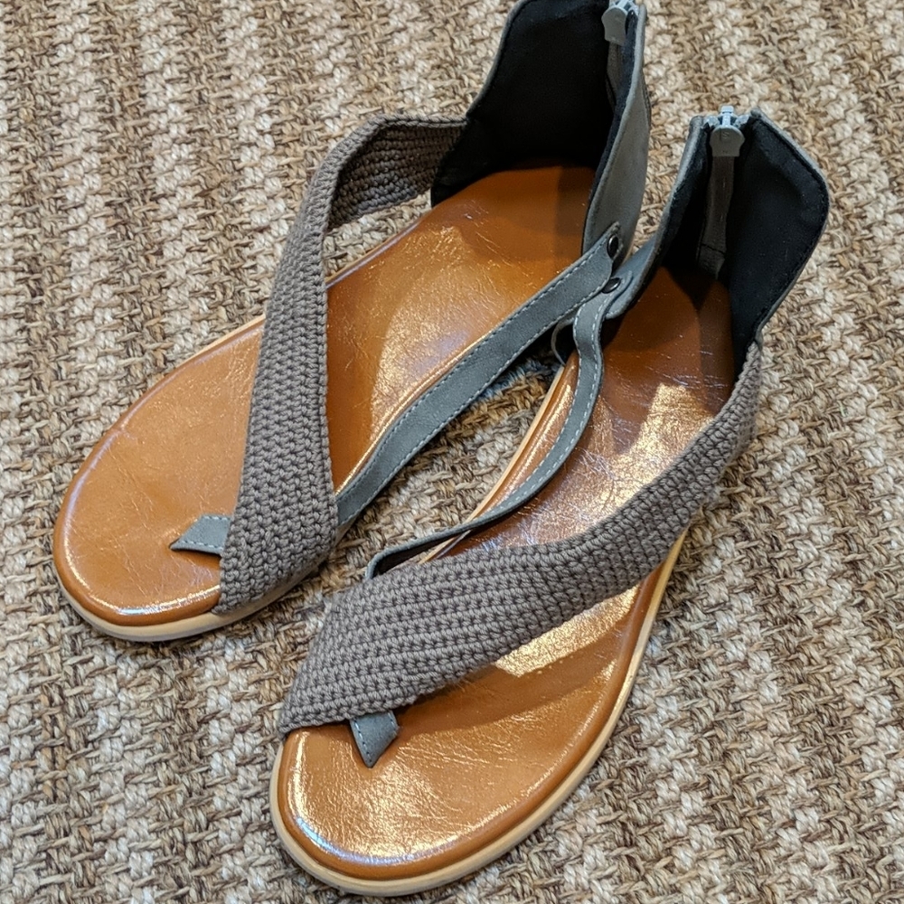 Suede and Knit Thong Sandals European 36 New